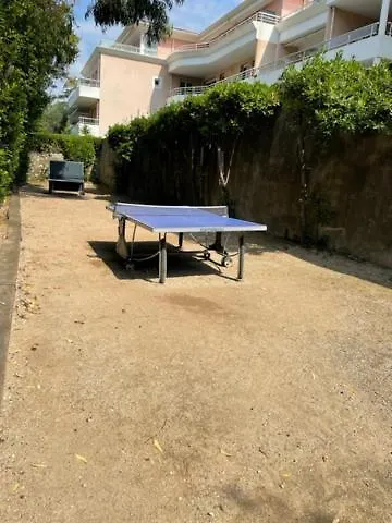 T2 Avec Terrasse Et Jardin Apartment Cannes 0*,